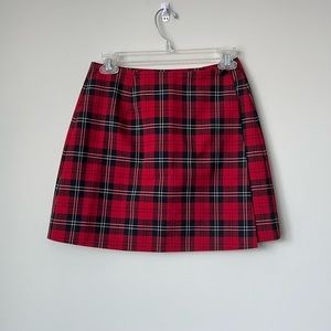 VINTAGE PLAID RED AND BLACK MINI SKIRT